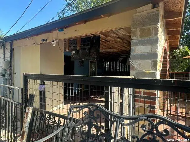 518 SW 18th St, San Antonio, TX 78207 - #2