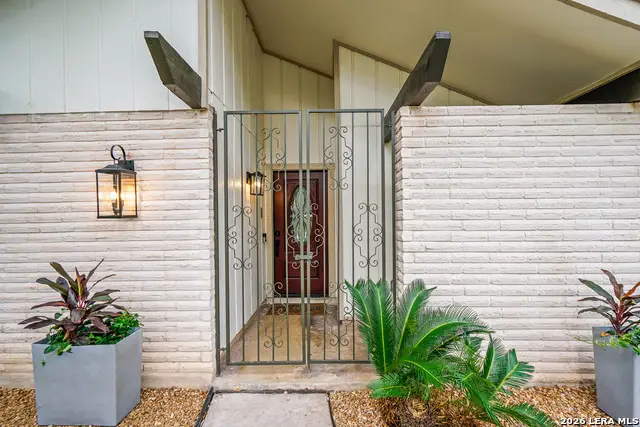 9311 Overton Rd, San Antonio, TX 78217 - #3