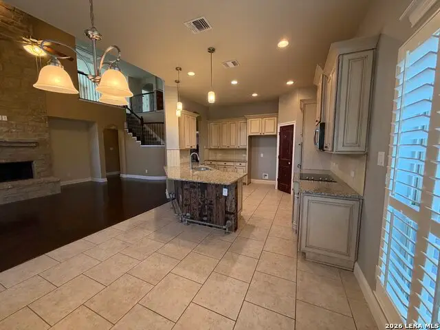 918 Santa Cruz, New Braunfels, TX 78132 - #2