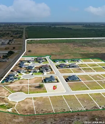 113 Albion Ct, Poteet, TX 78065 - #1