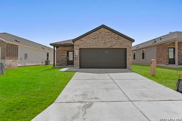 6915 Flores Rd, Spring Branch, TX 78070