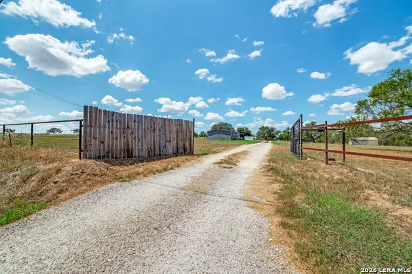 20353 Senior Rd, Von Ormy, TX 78073