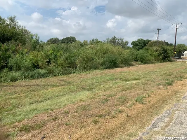 00 Cr 5216, Hondo, TX 78861 - #2