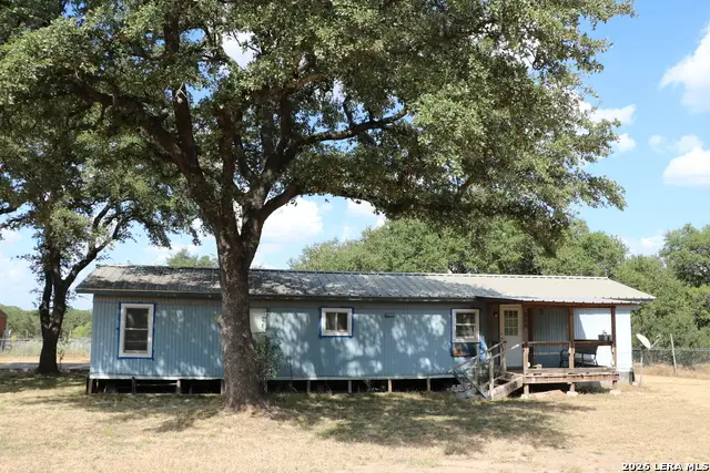 316 Oak Lawn Dr, Bandera, TX 78003 - #2