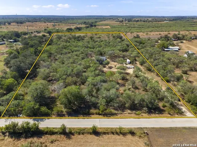 695 Fox Trotter Rd, Seguin, TX 78155 - #3