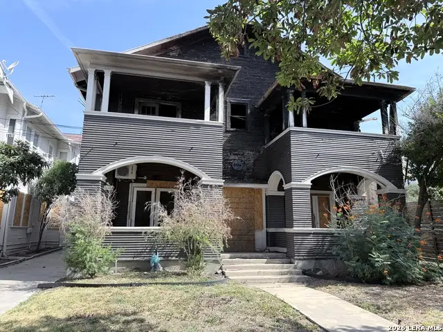 305 W Poplar St, San Antonio, TX 78212 - #2