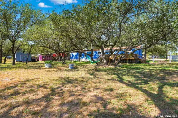 360 Brandon Way, Poteet, TX 78065