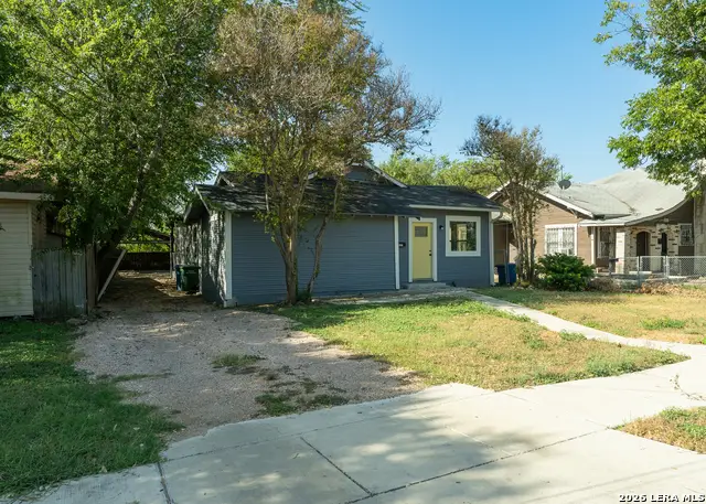 2130 Cincinnati Ave, San Antonio, TX 78228 - #3