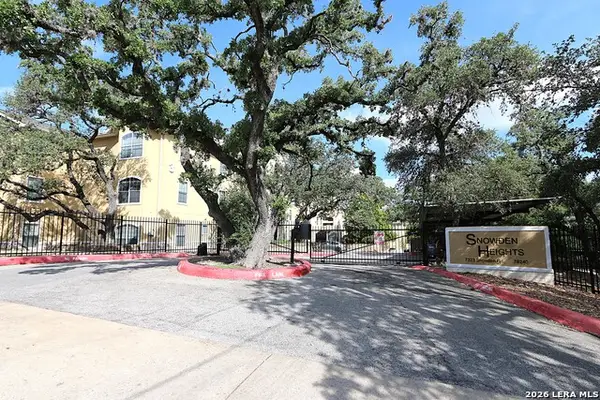 7323 Snowden Rd #3101, San Antonio, TX 78240