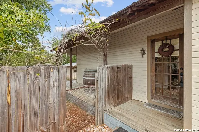 606 Franklin, Fredericksburg, TX 78624 - #3