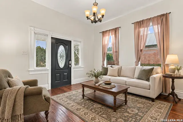 904 Hays, San Antonio, TX 78202 - #2