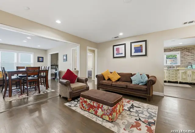 1236 S Academy Ave, New Braunfels, TX 78130 - #1