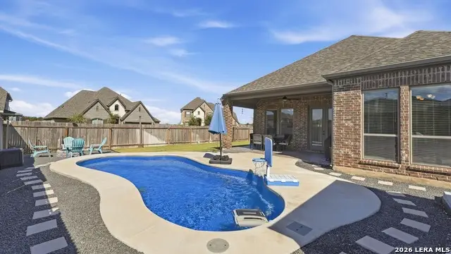 2037 Creekview, Seguin, TX 78155 - #2