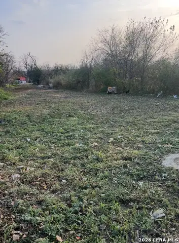 2618 Dignowity Ave, San Antonio, TX 78208 - #3