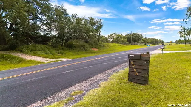 8796 Stuart Rd, San Antonio, TX 78263 - #1