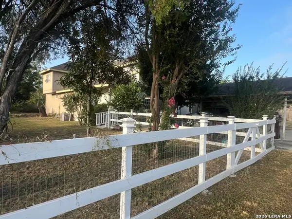 4112 Genevia Irene, Von Ormy, TX 78073