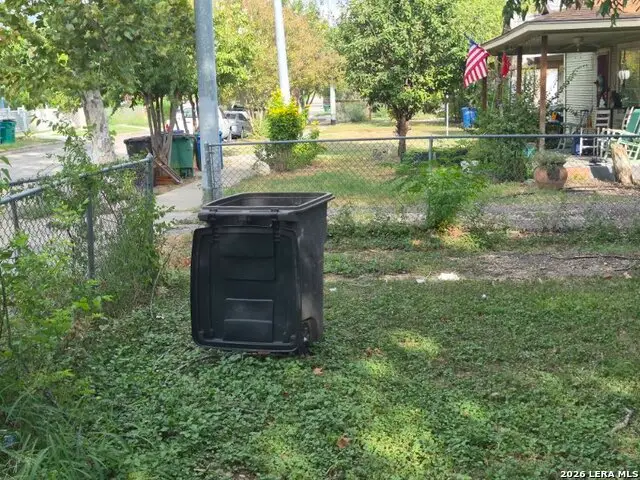 1608 W French Pl, San Antonio, TX 78201 - #3