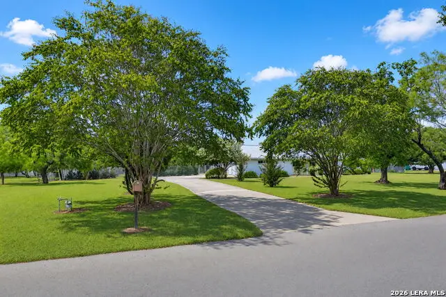 6811 Country View Ln, San Antonio, TX 78240 - #2