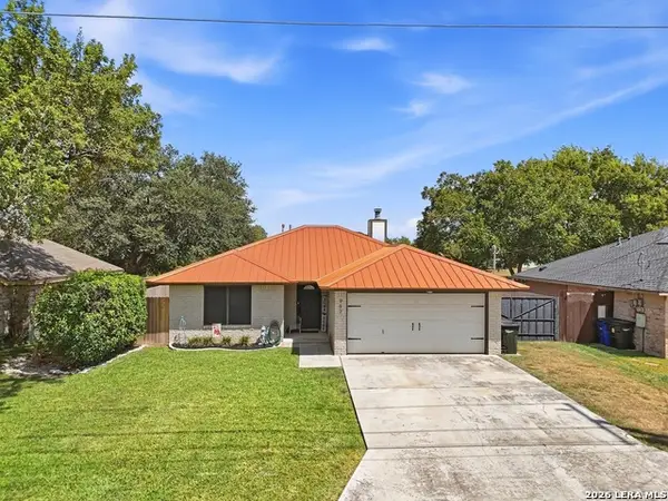 963 Seminole Dr, New Braunfels, TX 78130