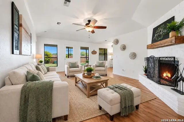 963 Seminole Dr, New Braunfels, TX 78130 - #3