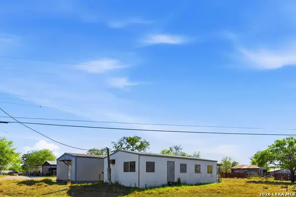 673 School, Poteet, TX 78065