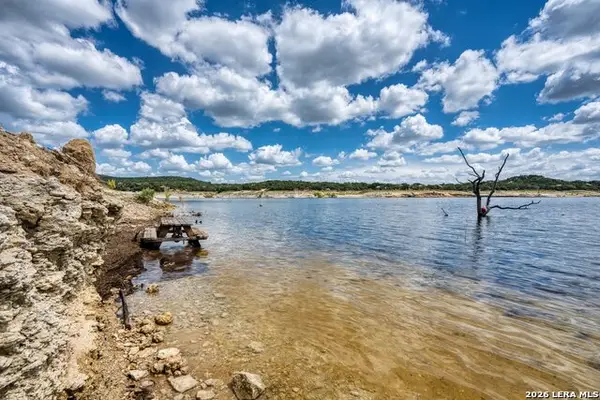 TBD Skyline Trail, Lakehills, TX 78063