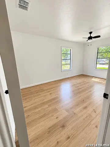 111 Ashland Dr, San Antonio, TX 78218 - #3
