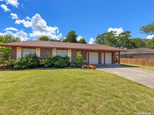 1406 Las Palmas, Beeville, TX 78102 - #3
