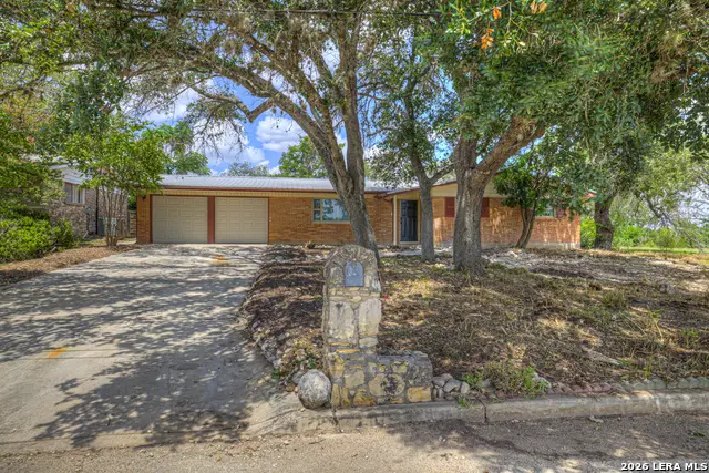 129 Young, Universal City, TX 78148 - #1