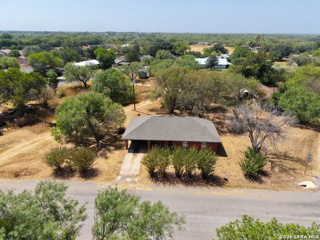 2826 Trails W, Pearsall, TX 78061 - #3