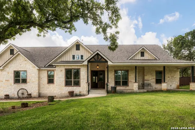 120 Hidden Forest Dr, La Vernia, TX 78121 - #2