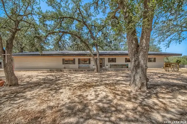 150 Blackjack Rd., La Vernia, TX 78121