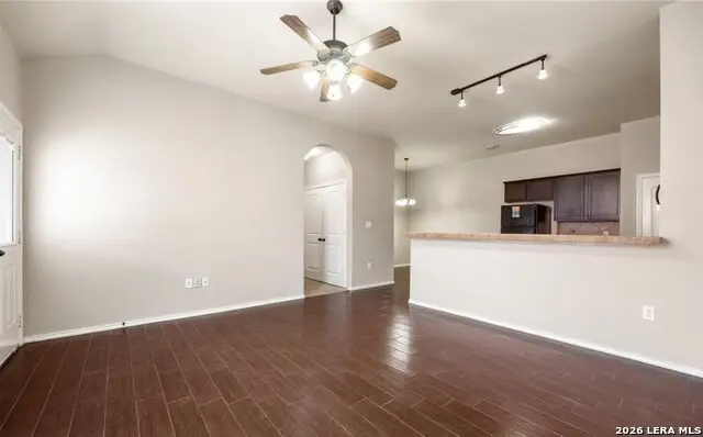 949 Brown Rock Dr, New Braunfels, TX 78130 - #2