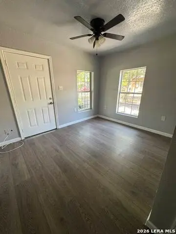 2116 San Fernando St, San Antonio, TX 78207 - #3
