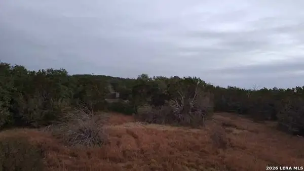 116 Leona Ranch Rd, Brackettville, TX 78832