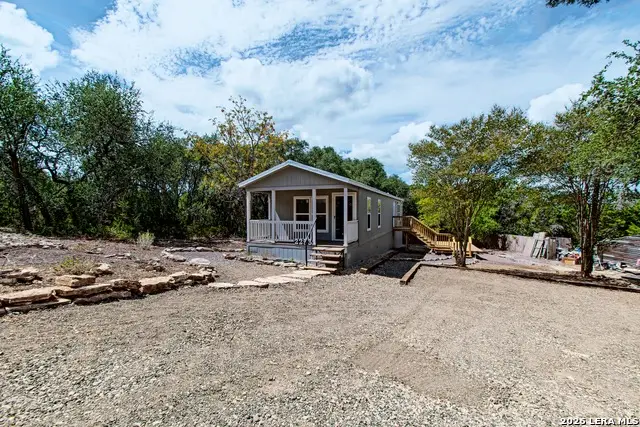 2253 Waterfront Park Dr, Canyon Lake, TX 78133 - #1