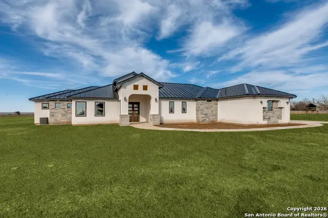 202 Venado Oak, Castroville, TX 78009 - #3