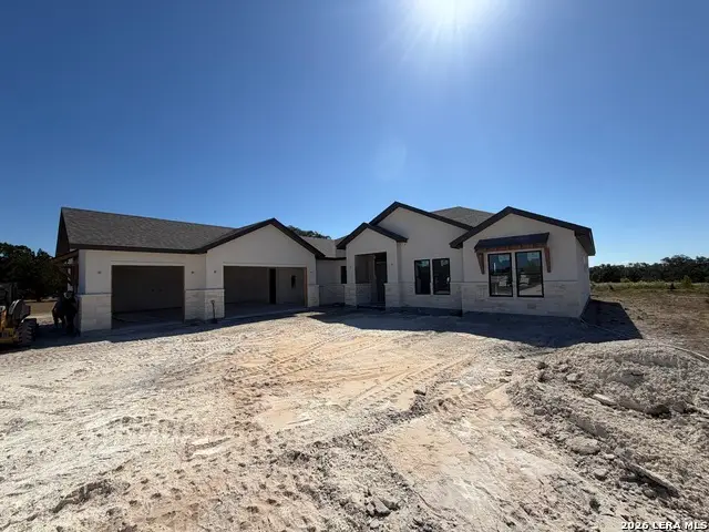 1014 Horseshoe Falls, Bandera, TX 78003 - #1