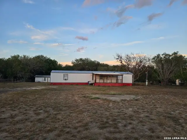 615 Moss Point, Poth, TX 78147 - #1