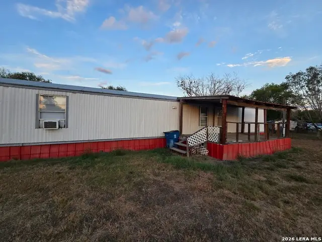 615 Moss Point, Poth, TX 78147 - #2
