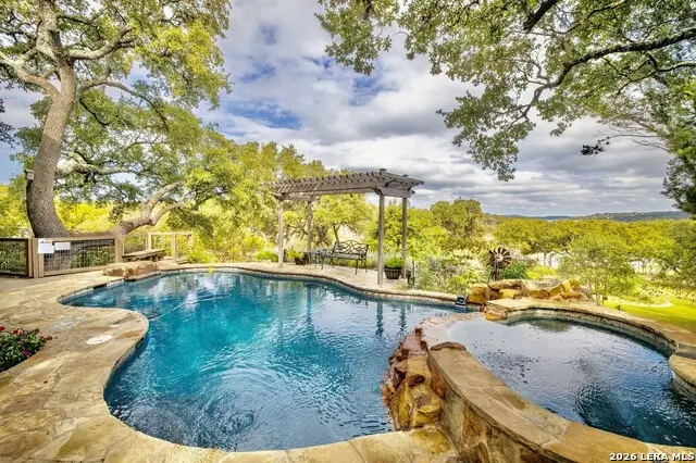 259 Oak Hideaway Dr, Canyon Lake, TX 78133 - #2