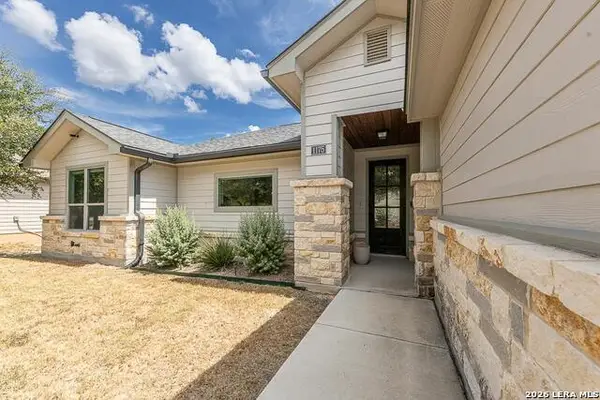 1175 Lavaca, Canyon Lake, TX 78133