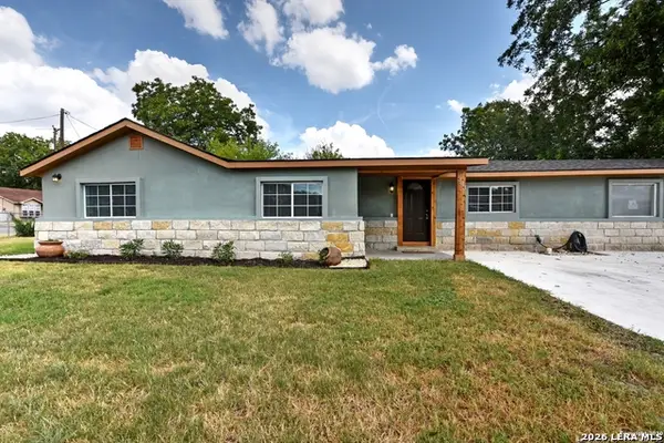 363 W Ansley Blvd, San Antonio, TX 78221