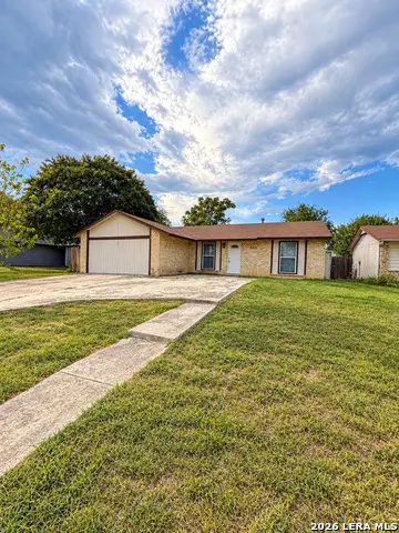9311 Cliff Point Dr., San Antonio, TX 78250