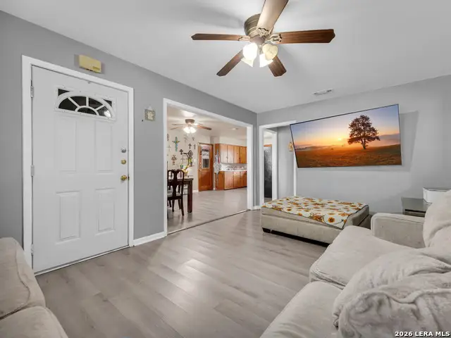 406 Bluebonnet Dr, Kerrville, TX 78028 - #3