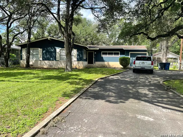 235 Grandview, New Braunfels, TX 78130 - #1