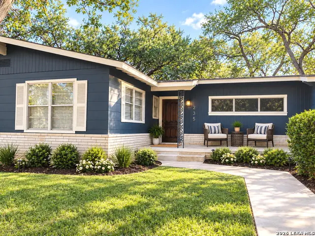 235 Grandview, New Braunfels, TX 78130 - #3