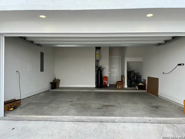 131 N Swiss, San Antonio, TX 78202 - #3