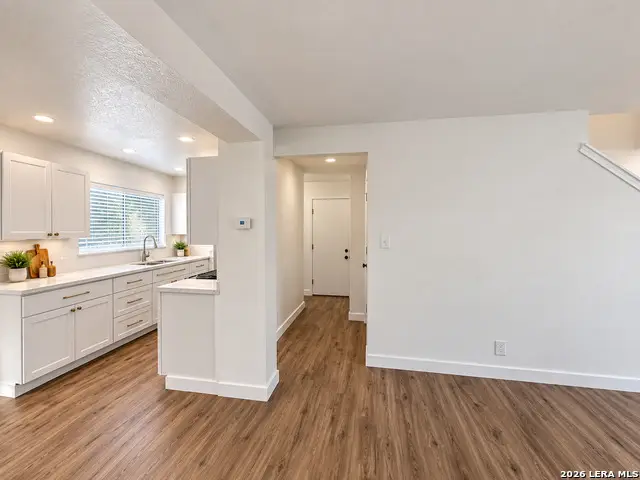 3713 Candlebluff Dr, San Antonio, TX 78244 - #3
