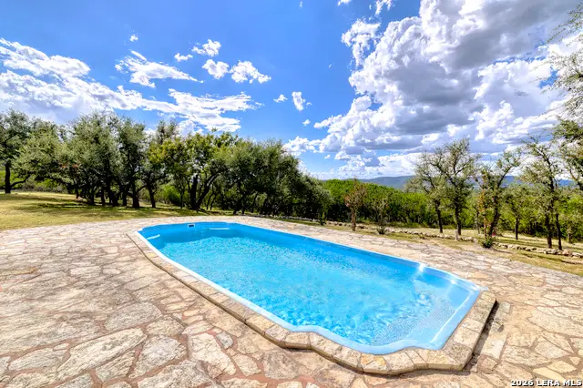 541 Camino Segundo, Leakey, TX 78873 - #3